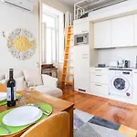 Lägenhet Boavista Loft By Lovelystay Oporto